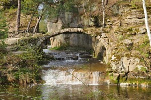 kamenný most, Hrázský rybník