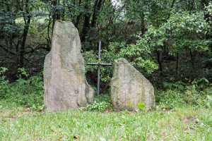 křížek těsně před vesnicí Horní Břečkov - Čížov